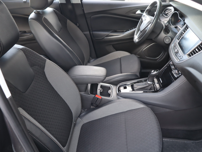 Opel Grandland, 2020
