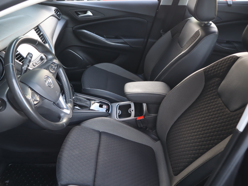 Opel Grandland, 2020