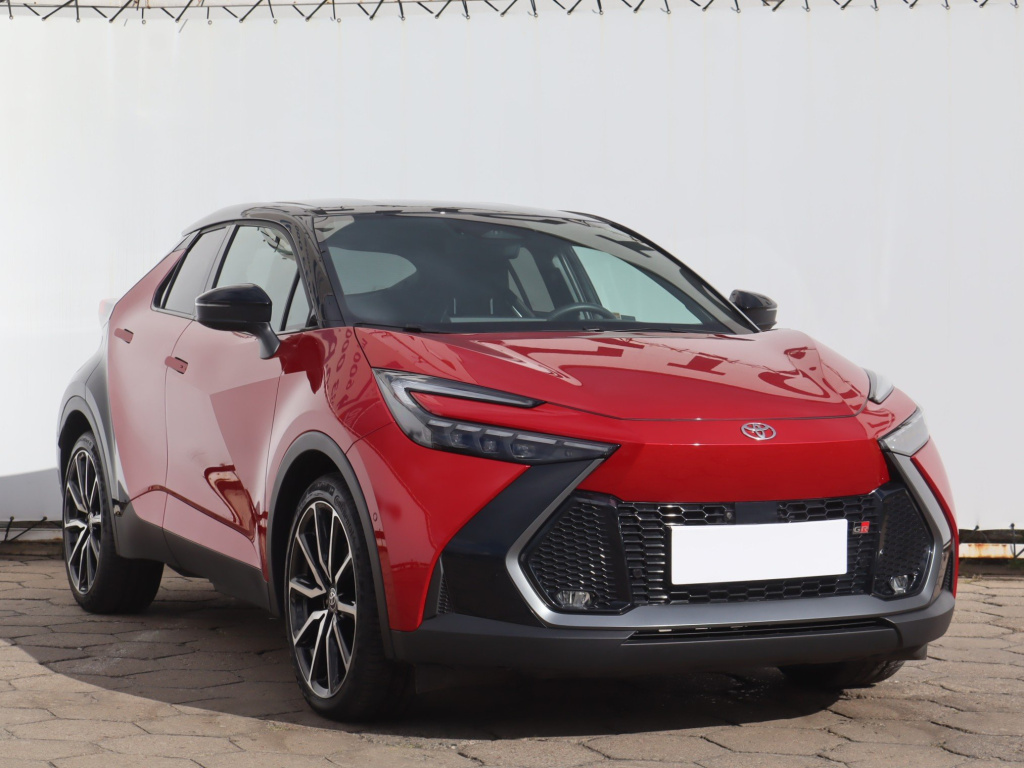 Toyota C-HR, 2024