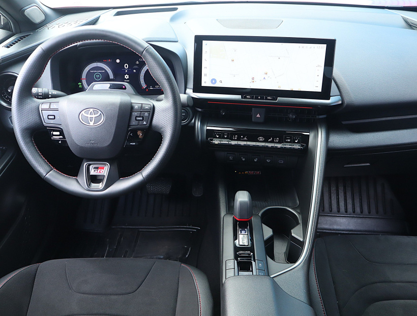 Toyota C-HR, 2024