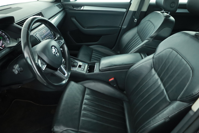 Škoda Superb, 2016