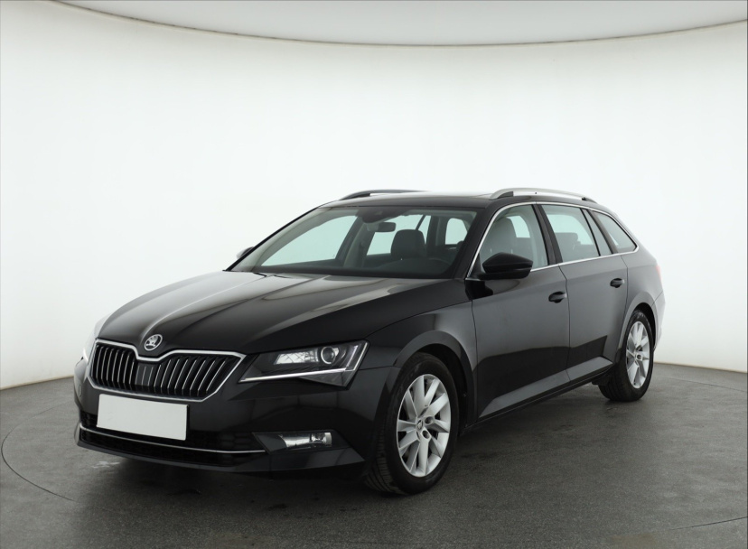 Škoda Superb, 2016
