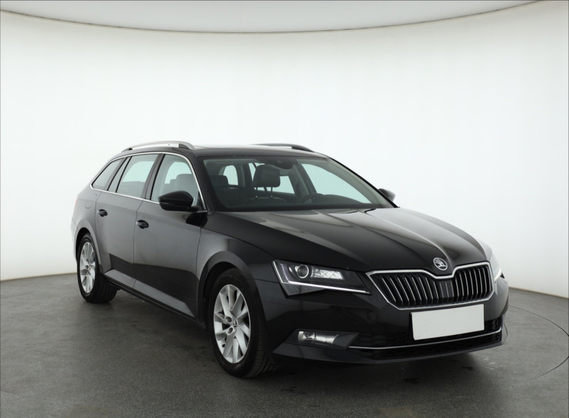 Škoda Superb, 2016