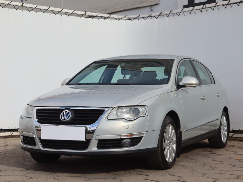 Volkswagen Passat, 2009