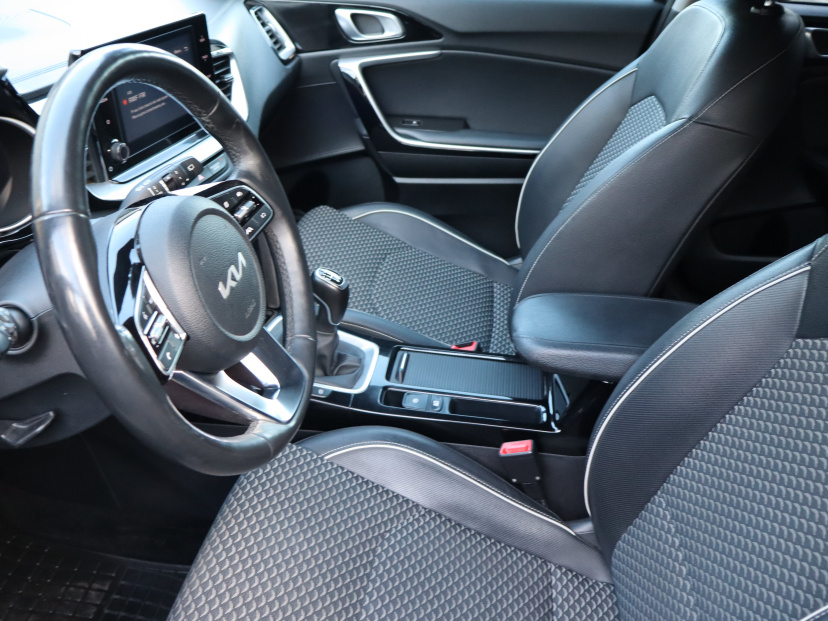 Kia Ceed, 2022