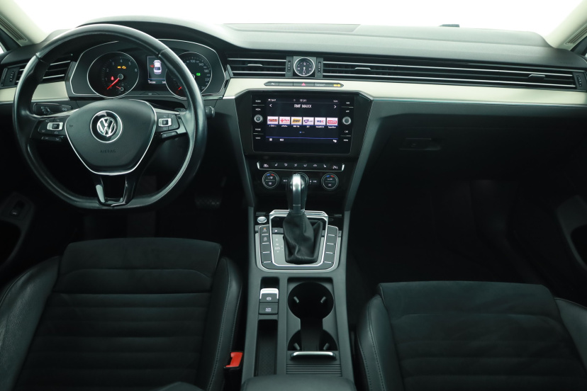 Volkswagen Passat, 2018