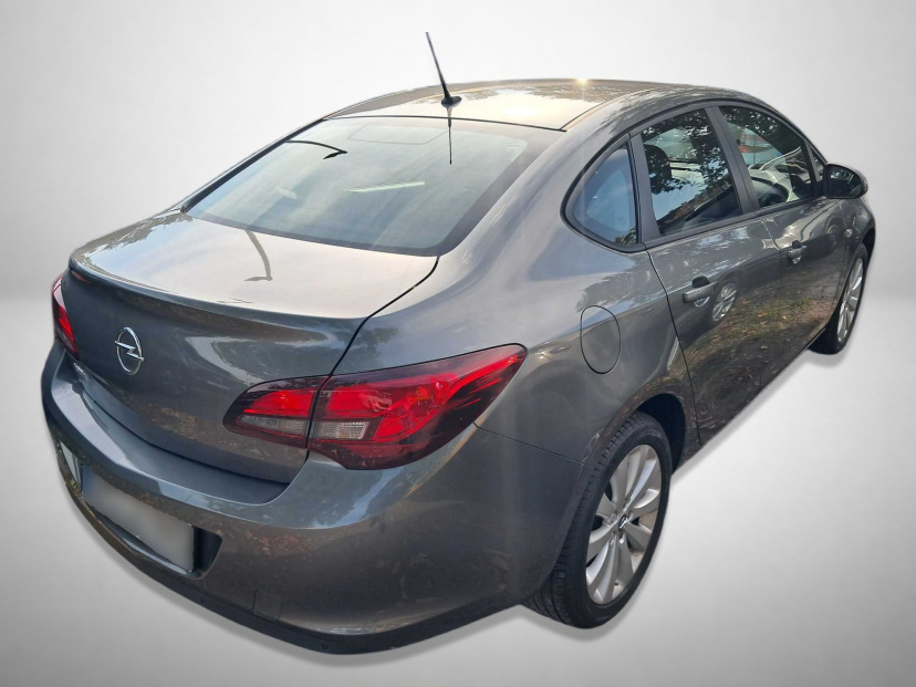 Opel Astra, 2019
