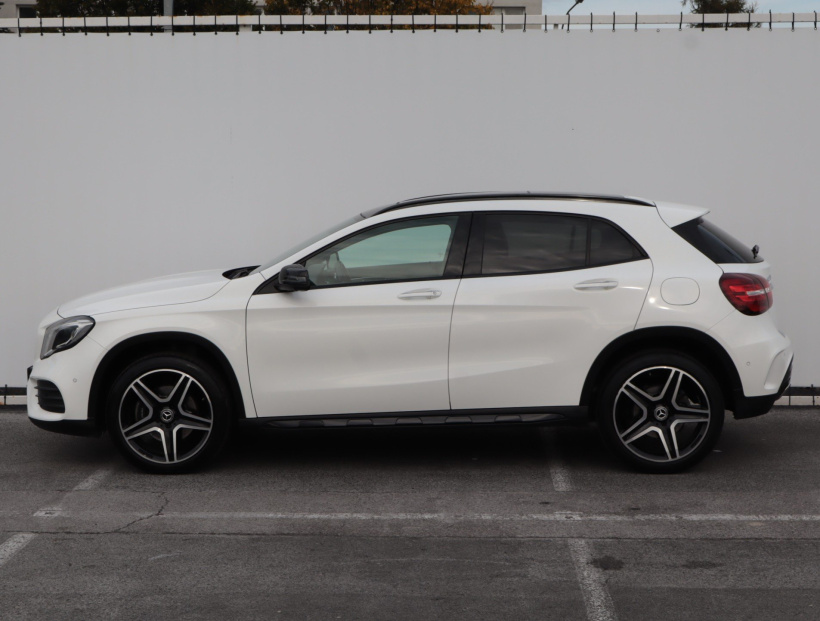 Mercedes-Benz GLA, 2018
