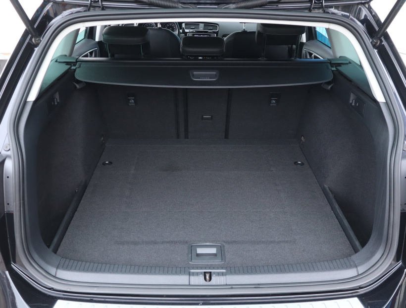 Volkswagen Golf, 2014