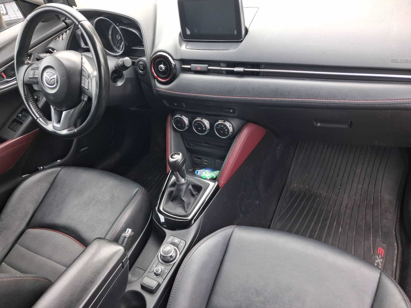 Mazda CX-3, 2015