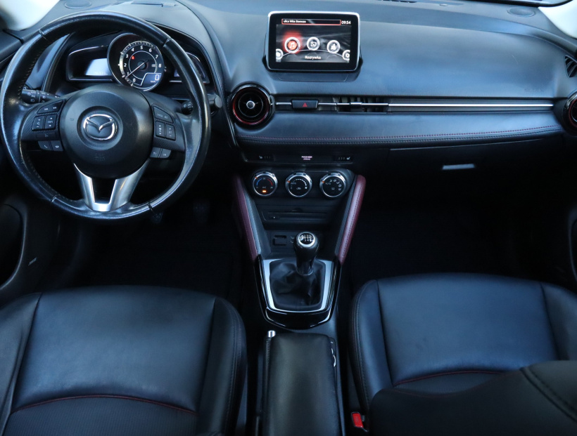 Mazda CX-3, 2015