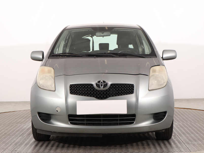 Toyota Yaris, 2006
