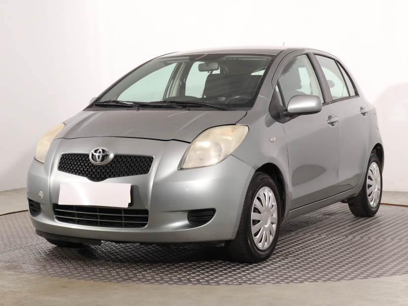 Toyota Yaris, 2006