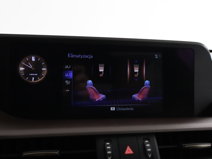 Lexus ES, 2019