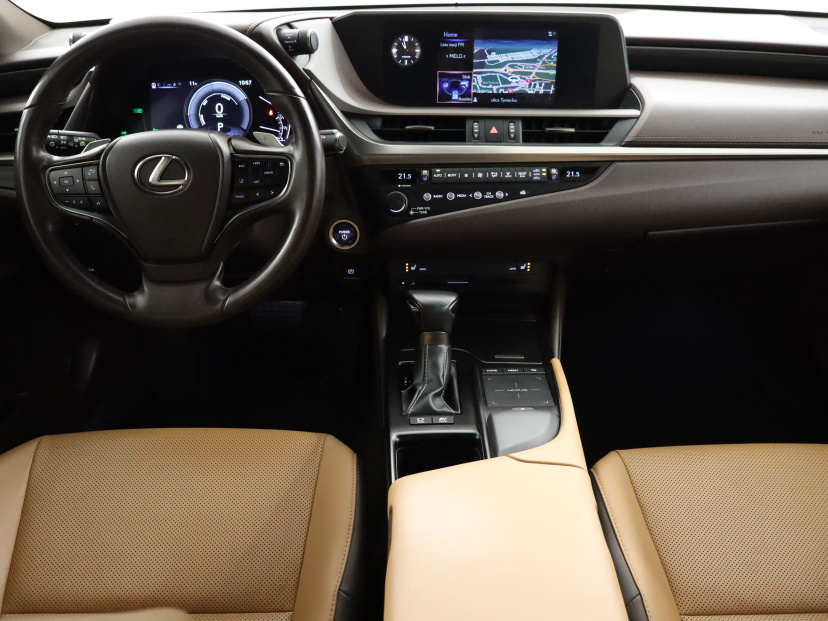 Lexus ES, 2019