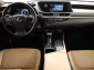 Lexus ES, 2019
