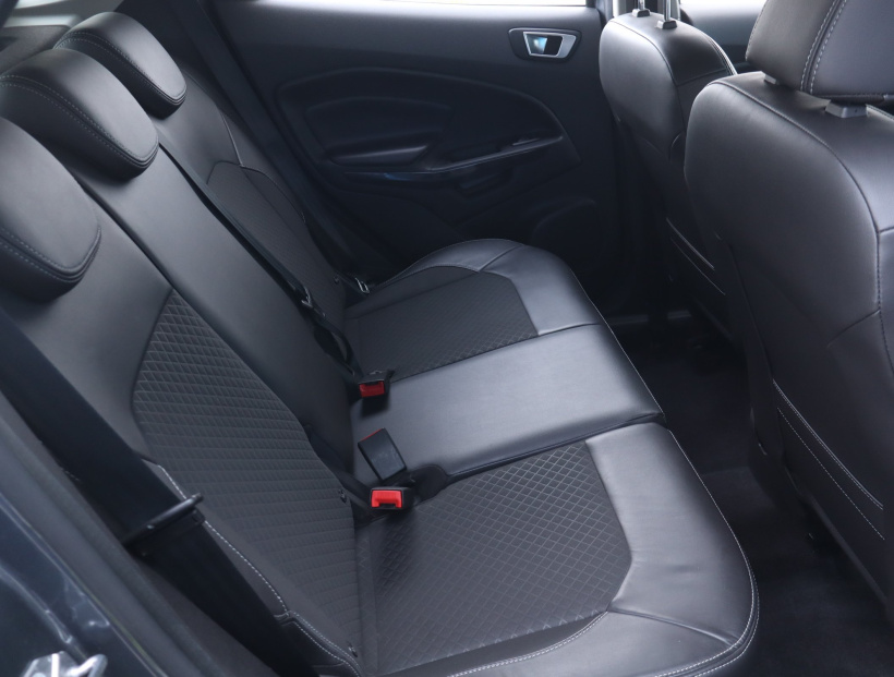 Ford Ecosport, 2016