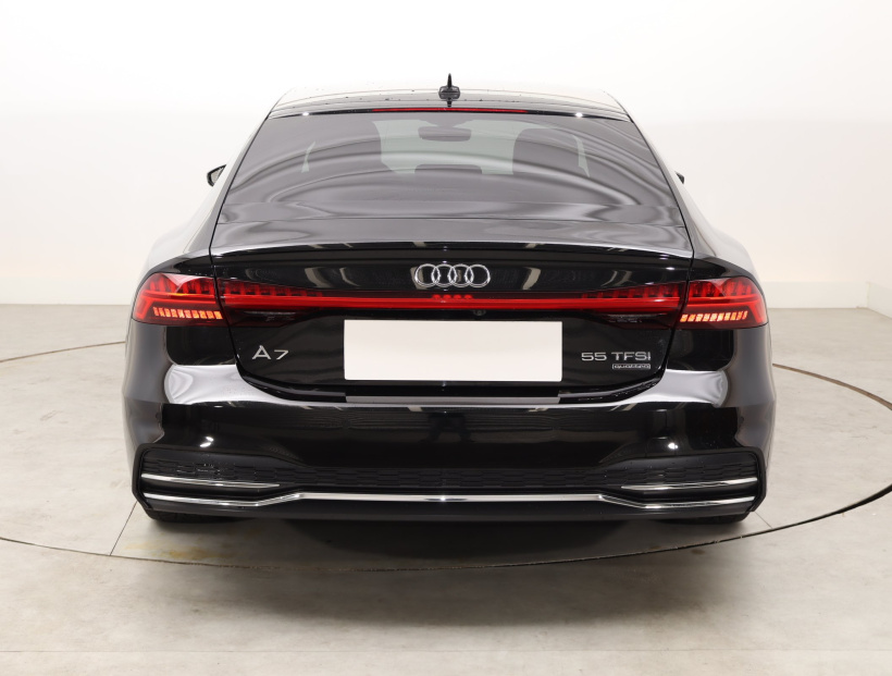 Audi A7, 2022