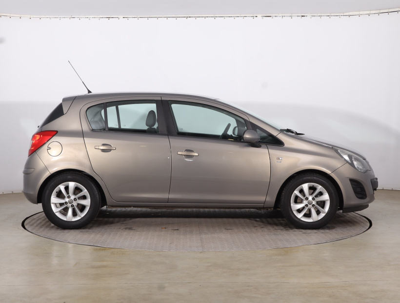Opel Corsa, 2014