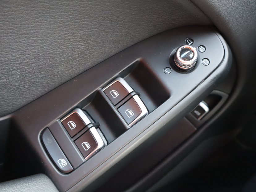 Audi A4, 2015
