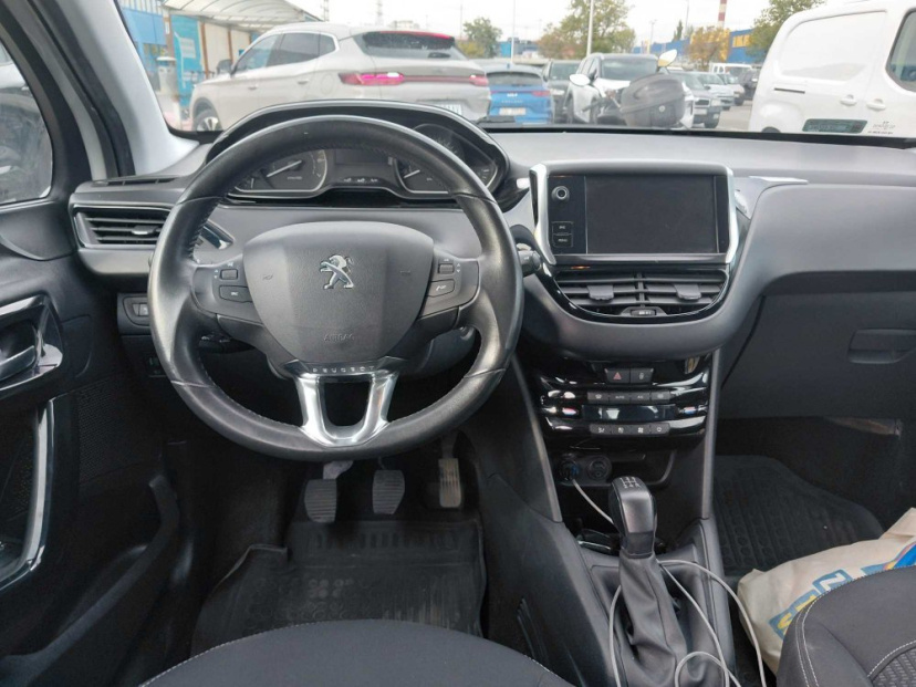 Peugeot 208, 2017