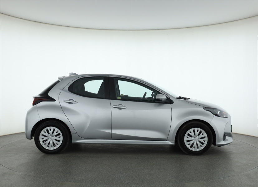 Toyota Yaris, 2022