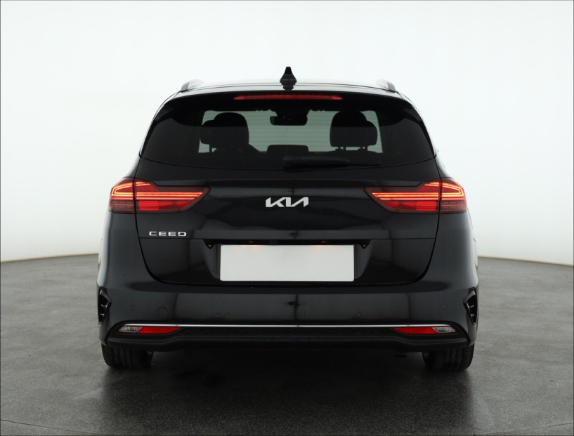 Kia Ceed, 2023