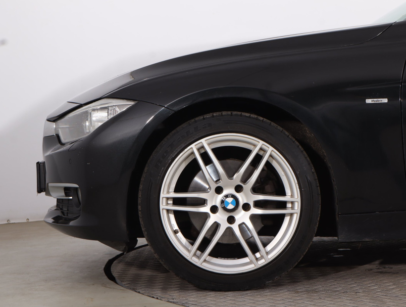 BMW 3, 2013