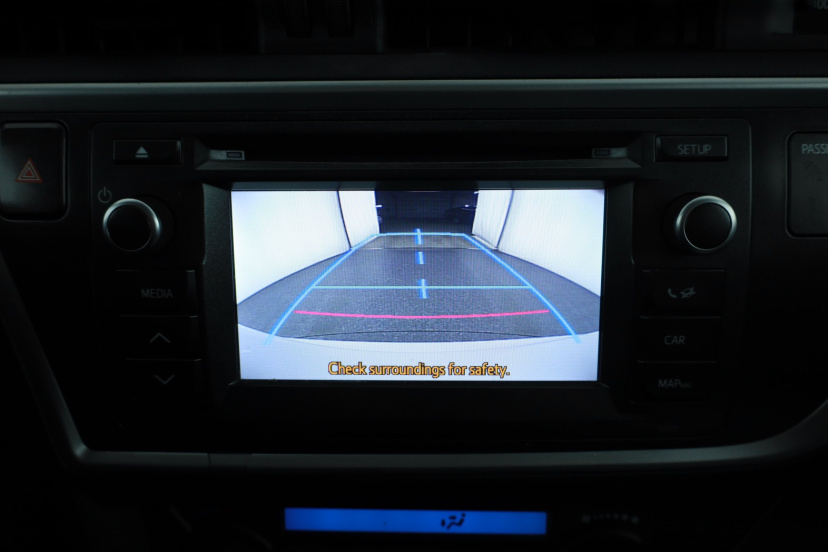 Toyota Auris, 2013
