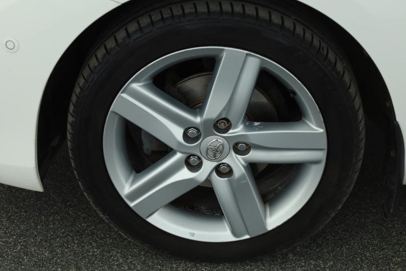 Toyota Auris, 2013