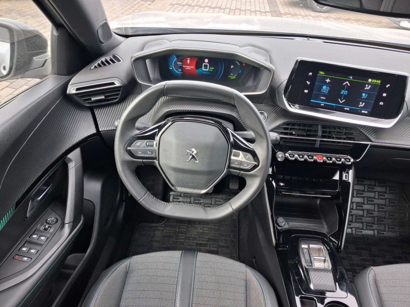 Peugeot e-2008, 2023