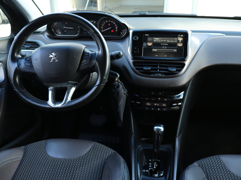 Peugeot 2008, 2014