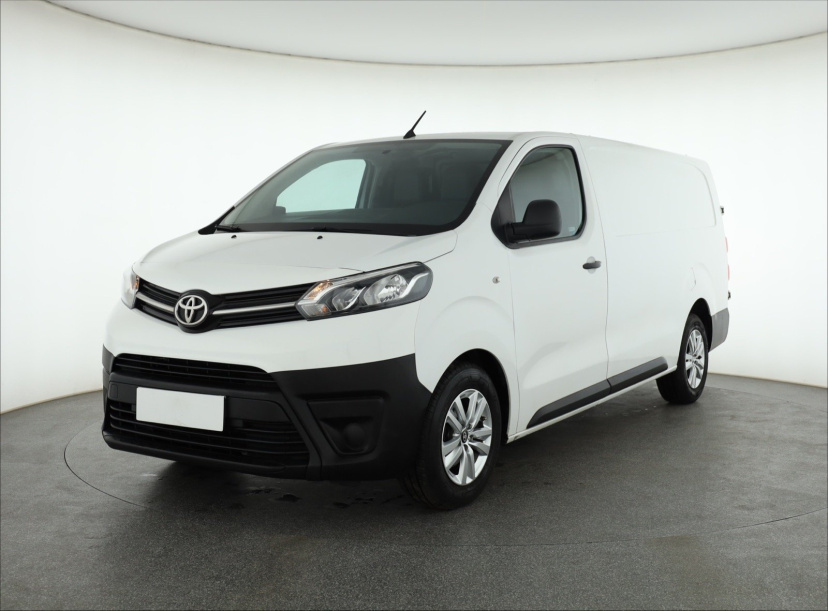 Toyota ProAce, 2017