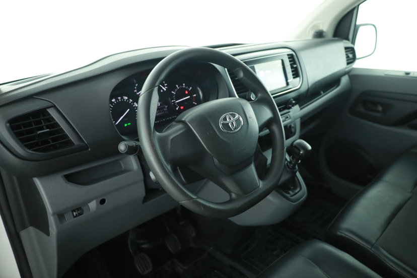 Toyota ProAce, 2017