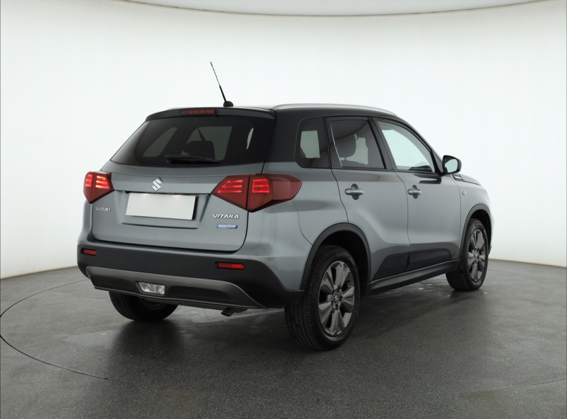 Suzuki Vitara, 2021