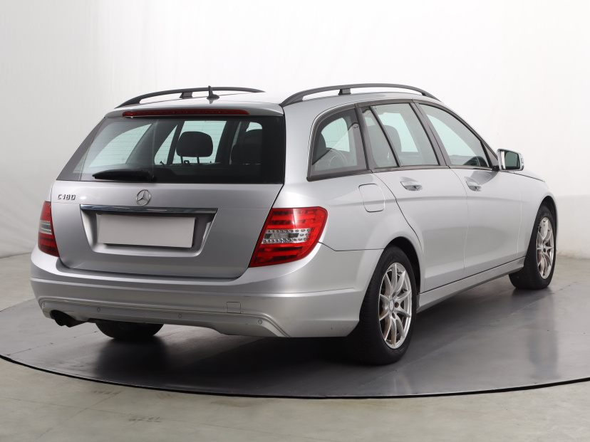 Mercedes-Benz C, 2012