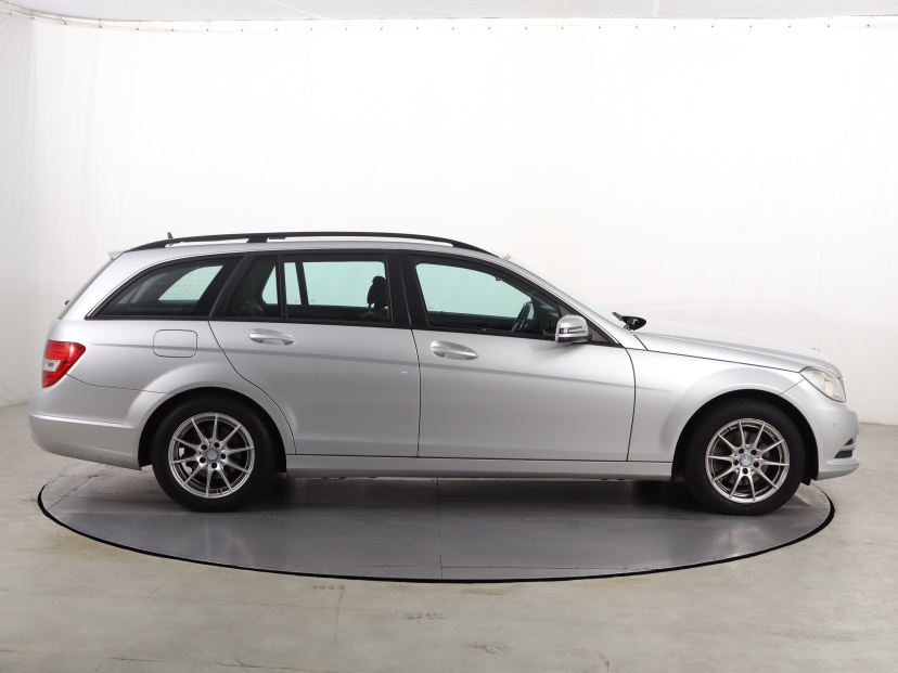 Mercedes-Benz C, 2012
