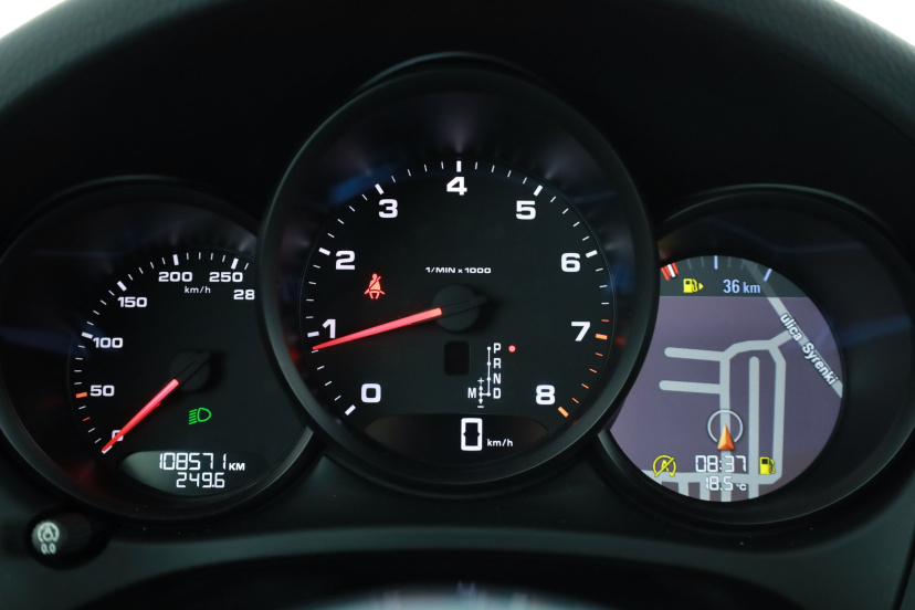 Porsche Macan, 2020