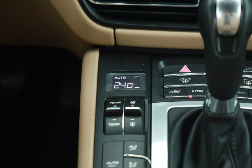 Porsche Macan, 2020