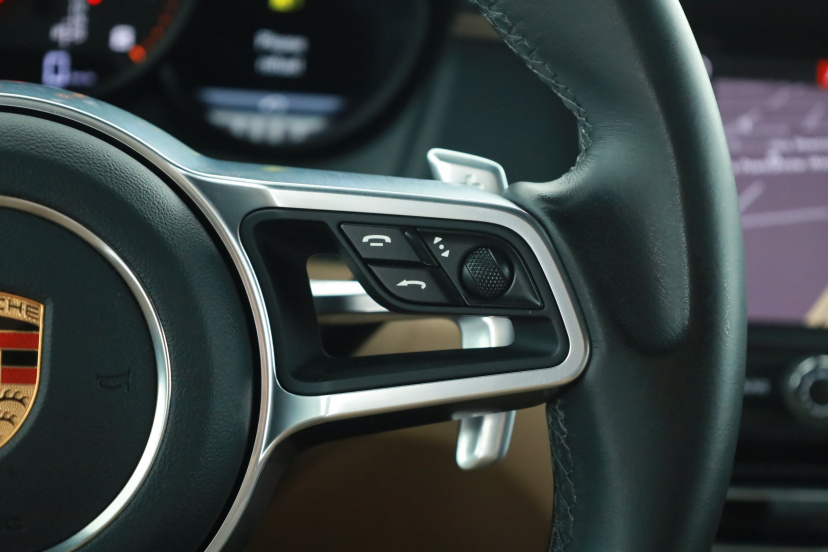 Porsche Macan, 2020