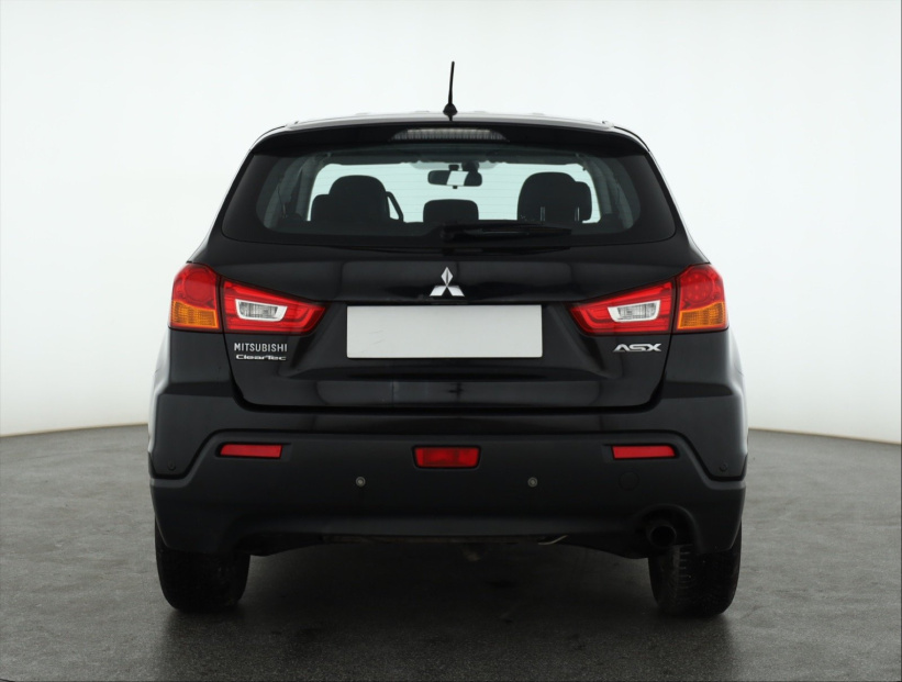 Mitsubishi ASX, 2010