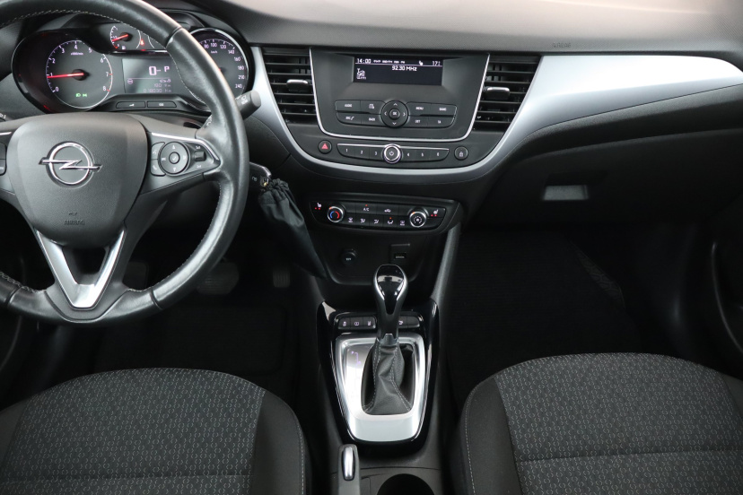 Opel Crossland, 2024