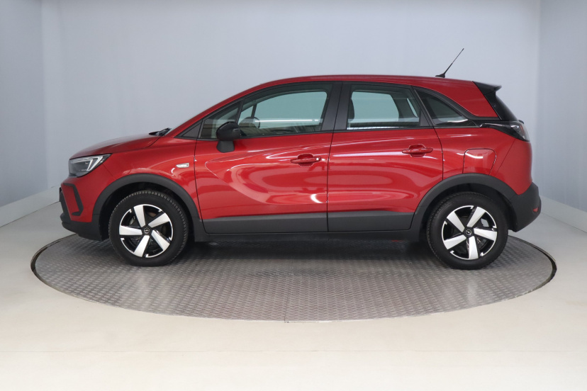 Opel Crossland, 2024