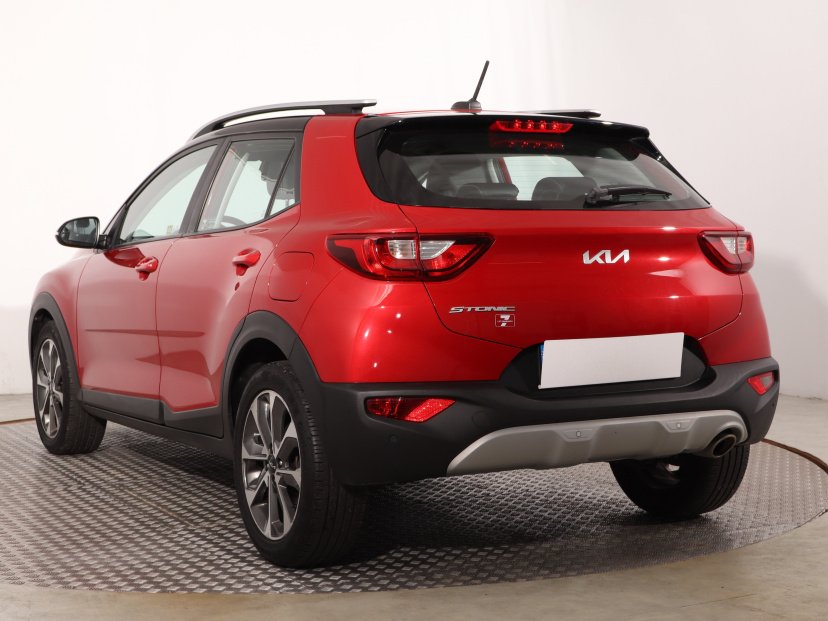 Kia Stonic, 2022