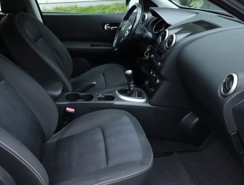 Nissan Qashqai, 2012