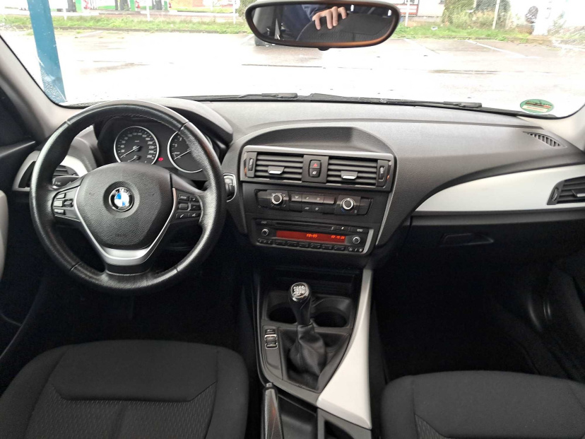 BMW 1, 2011