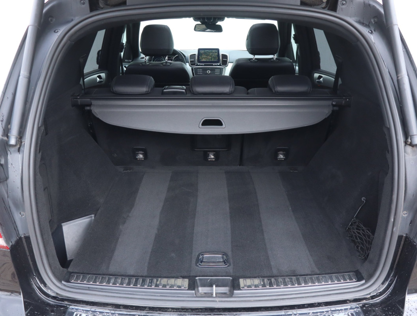 Mercedes-Benz GLE, 2016