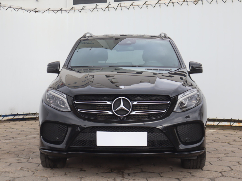 Mercedes-Benz GLE, 2016