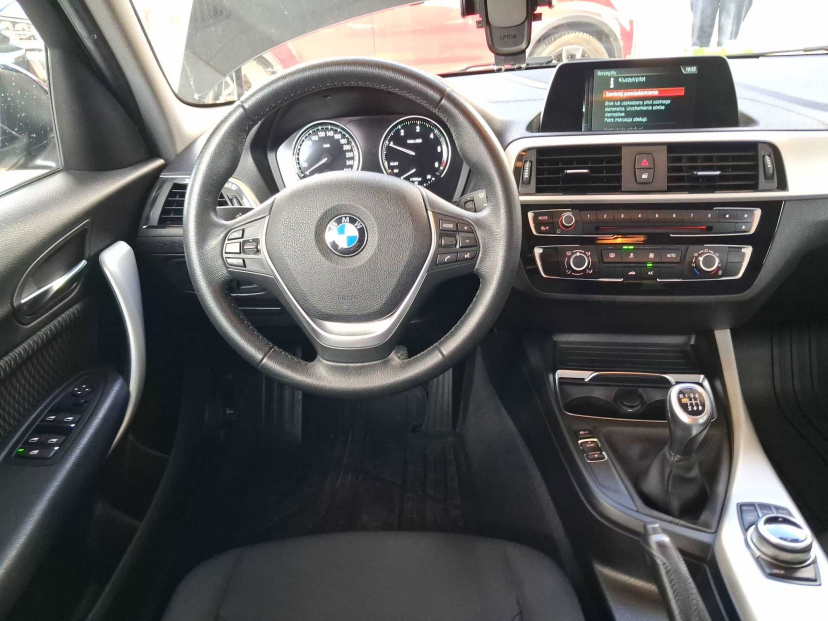 BMW 1, 2018