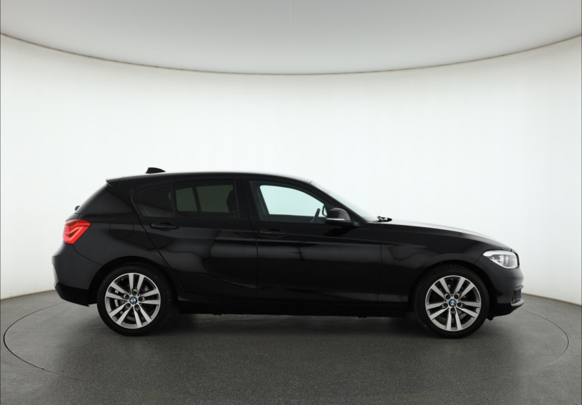 BMW 1, 2018